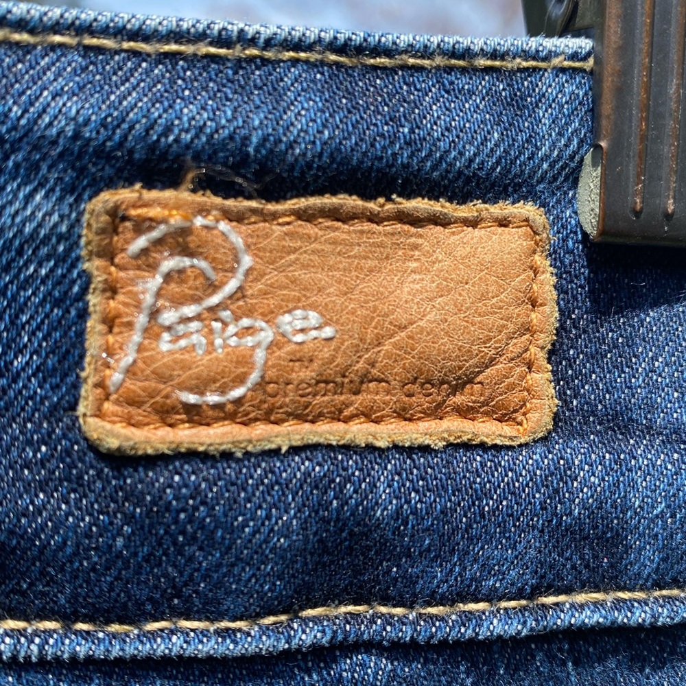 Paige brings on comfort through “Hidden Hills” and proves it is premium denim!